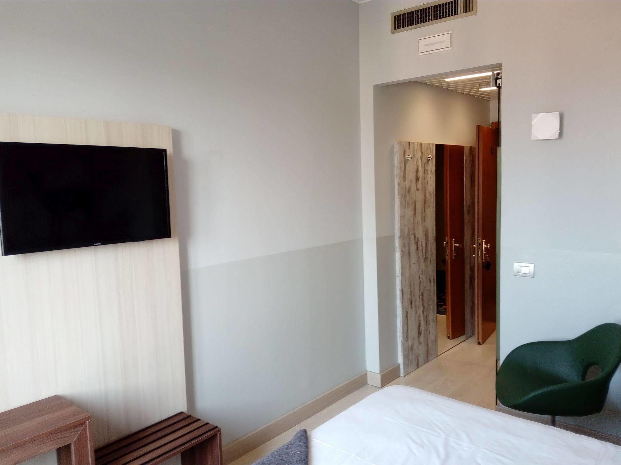 Hotel Astoria Gallarate Zewnętrze zdjęcie