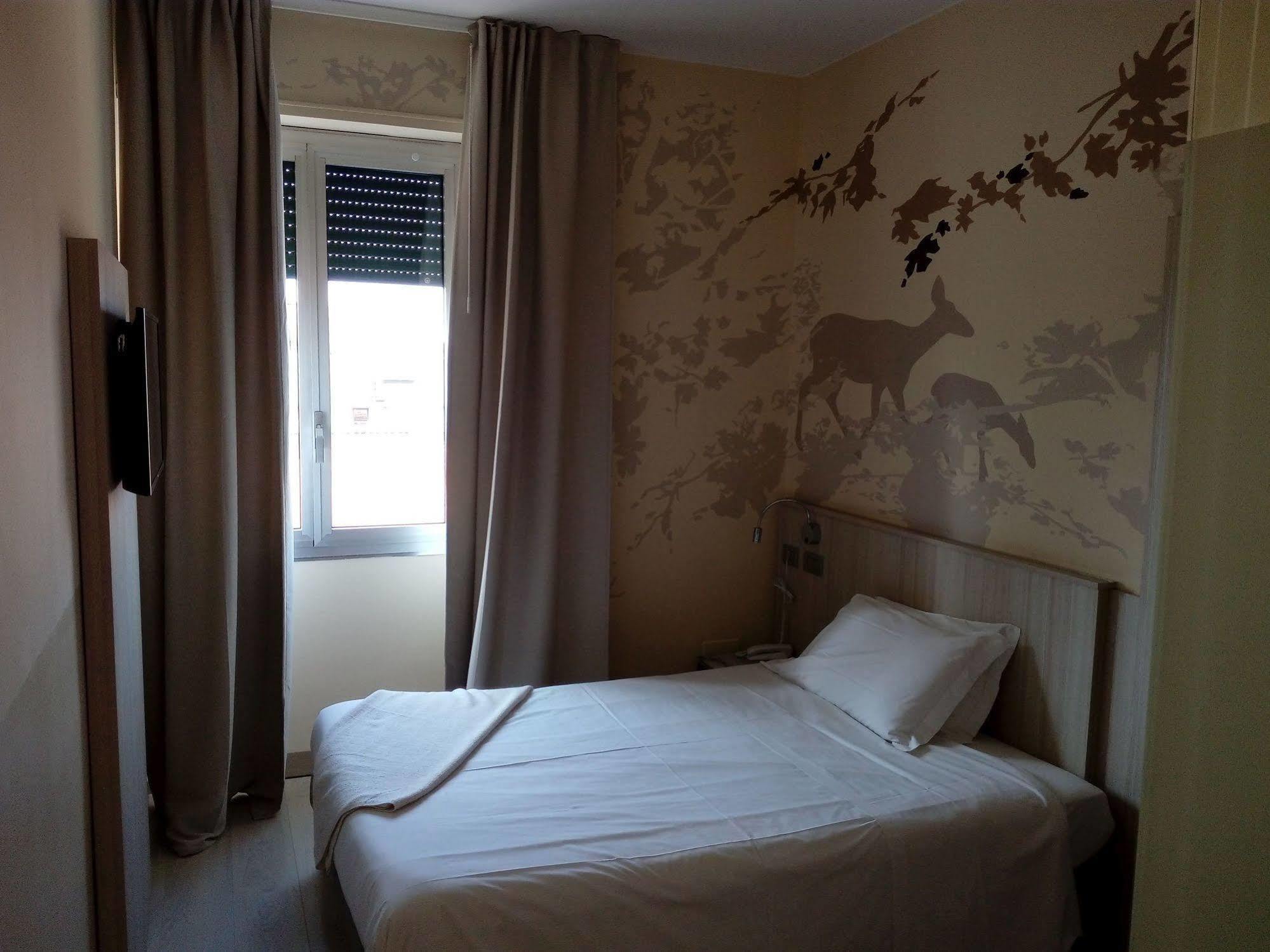 Hotel Astoria Gallarate Zewnętrze zdjęcie